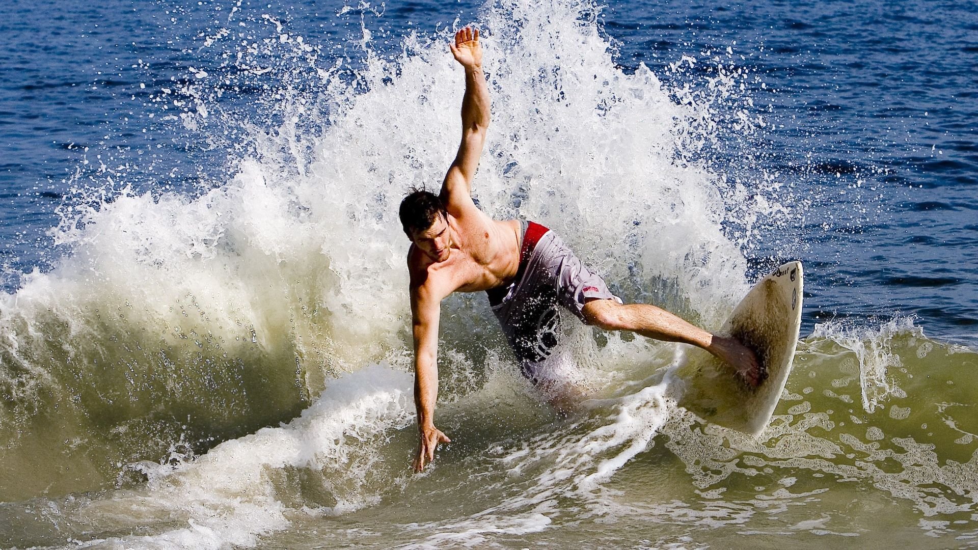 爱游戏中国官方网站平台-苏格兰橄榄球比赛观众不断增长，全球影响力提升，苏格兰队简介