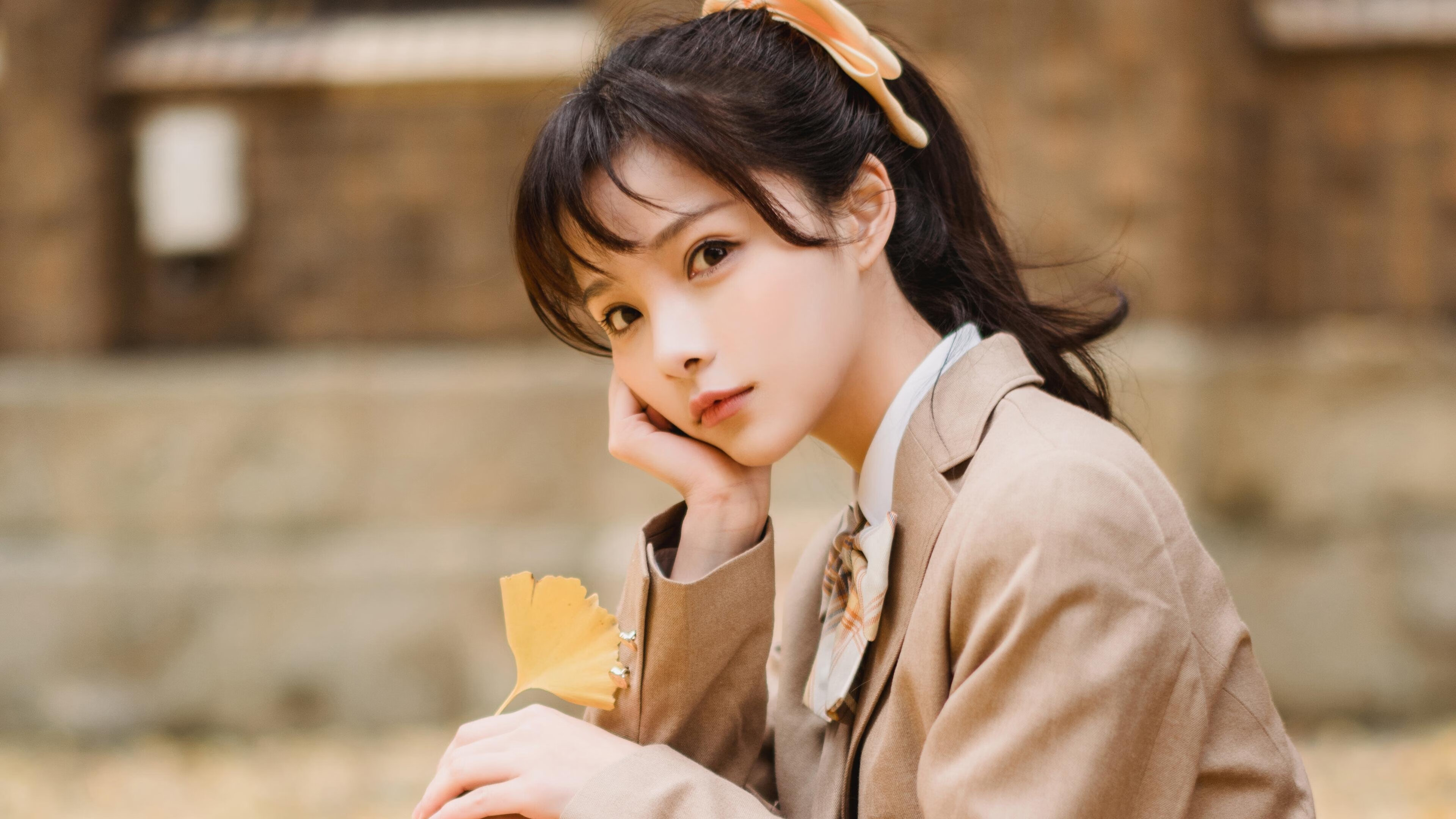 AYX SPORTS-76人恩比德砍下30+，带领球队稳步前进，季后赛形势越来越明朗！，76人恩比德为何没上场