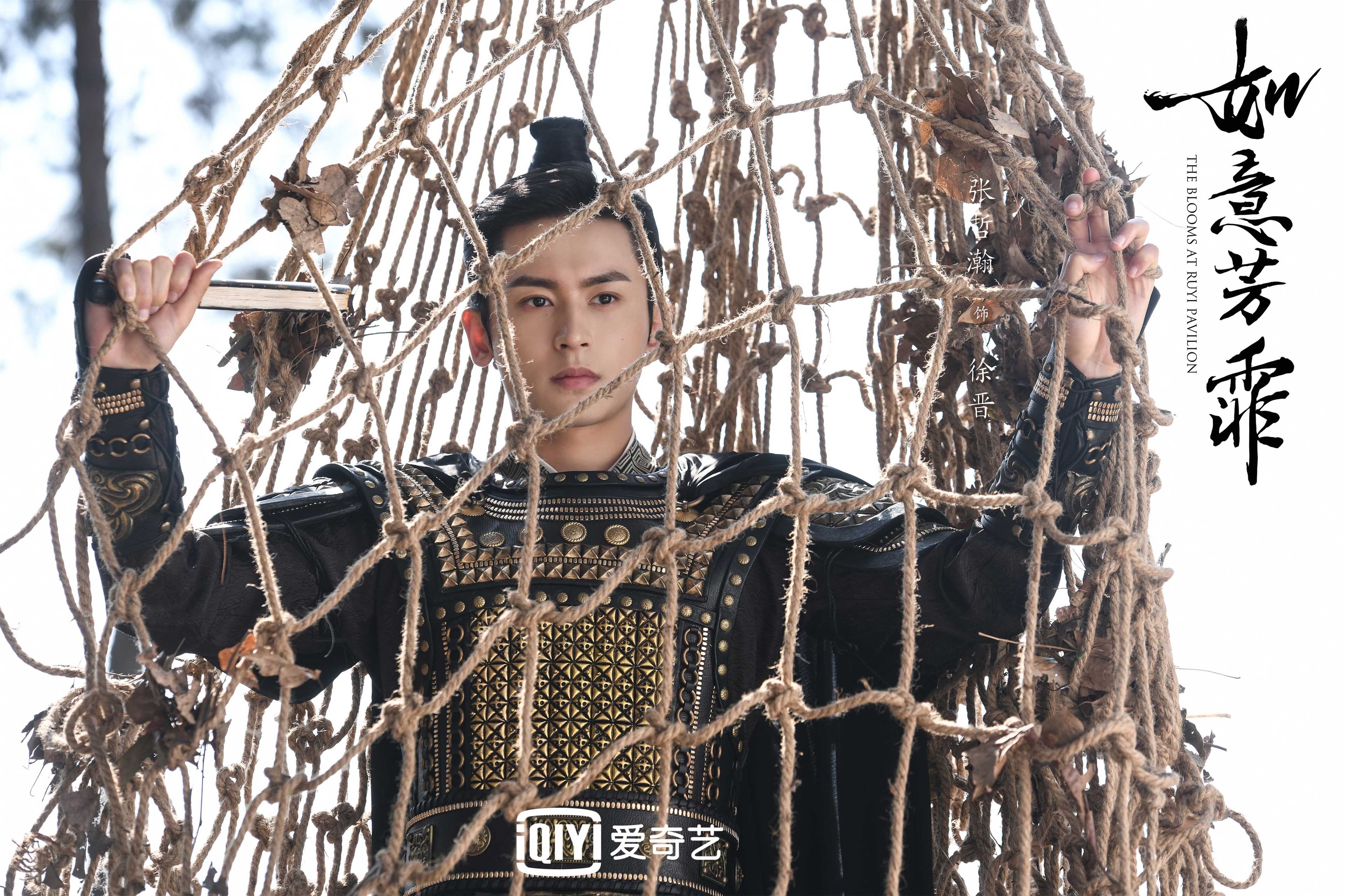 《电竞文化节：展现多元价值观的创新平台》，电竞文化衫